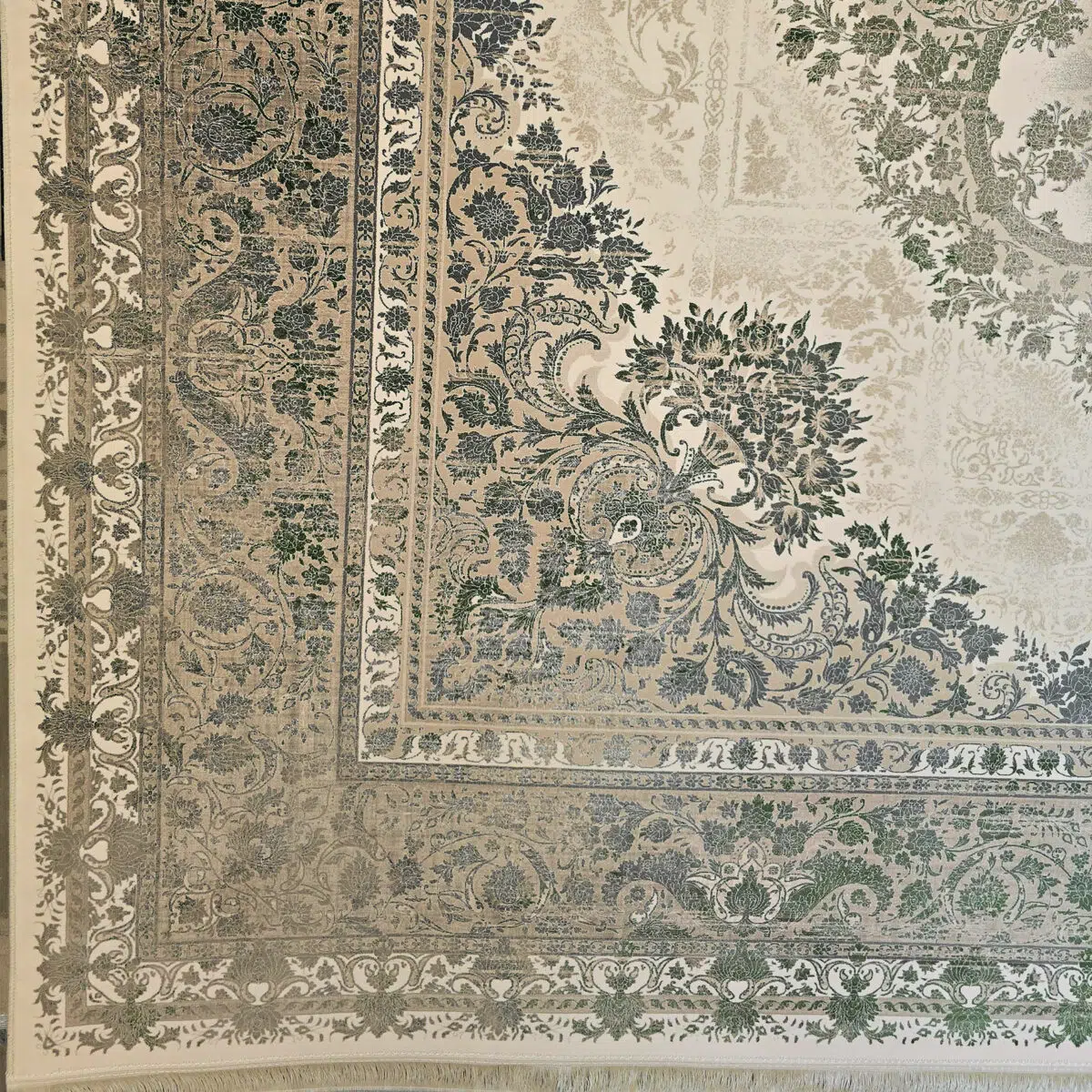 Celestial Carpet – Persian Rug with Ornate Border Floral Accents