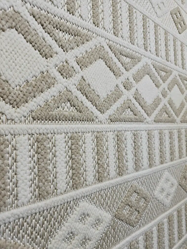 Side angle of geometric diamond weave on Radiant rug