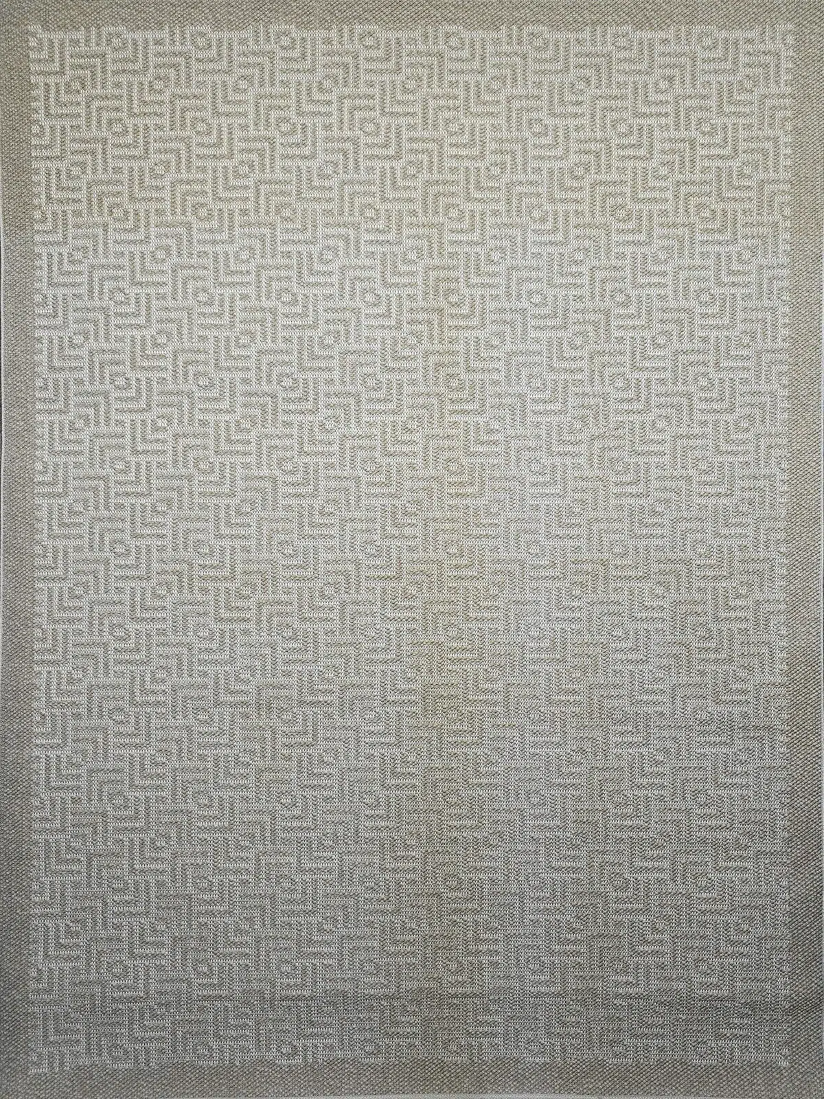Top-down image of Oberon rug with clean symmetrical layout